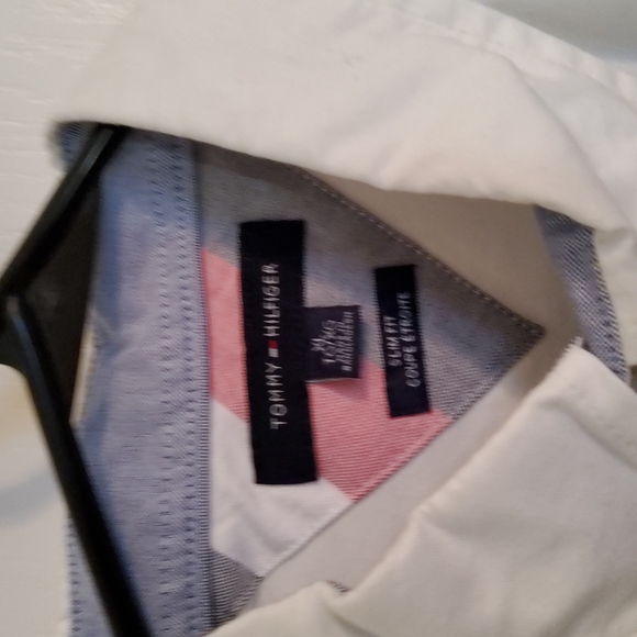 Short Sleeve Tommy Hilfiger Shirt - Picture 3 of 11